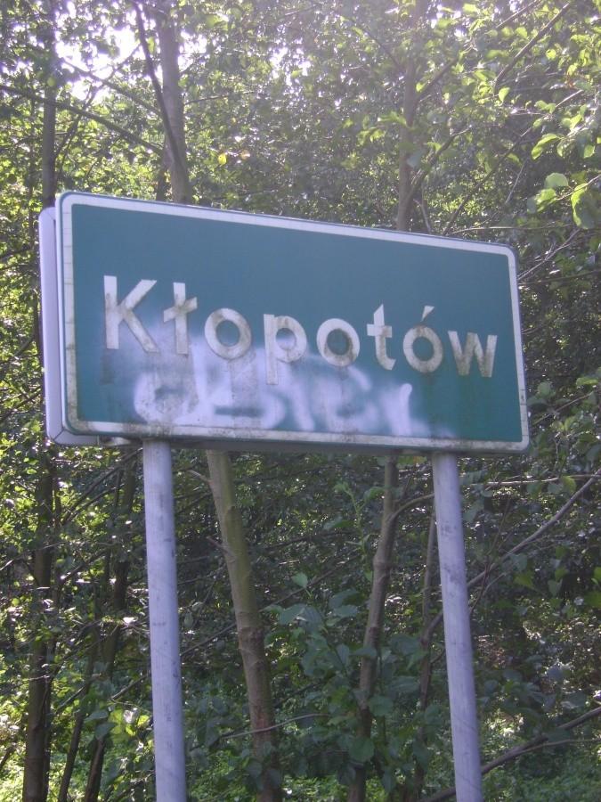"Kłopotów"