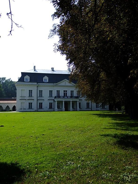 Pałac w Radziejowicach