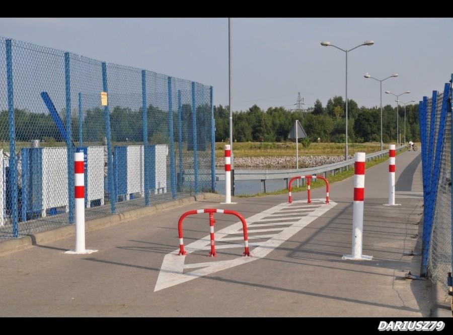 Pogoria 4 - Przejazd przez tamę otawrty