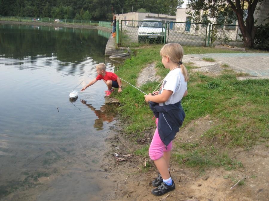 Niespodziewana przerwa w wycieczce rowerowej. Kaya i Jej Kumpel Mike :)