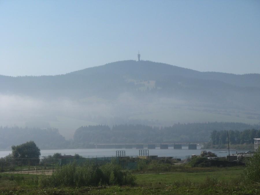 Góra we mgle