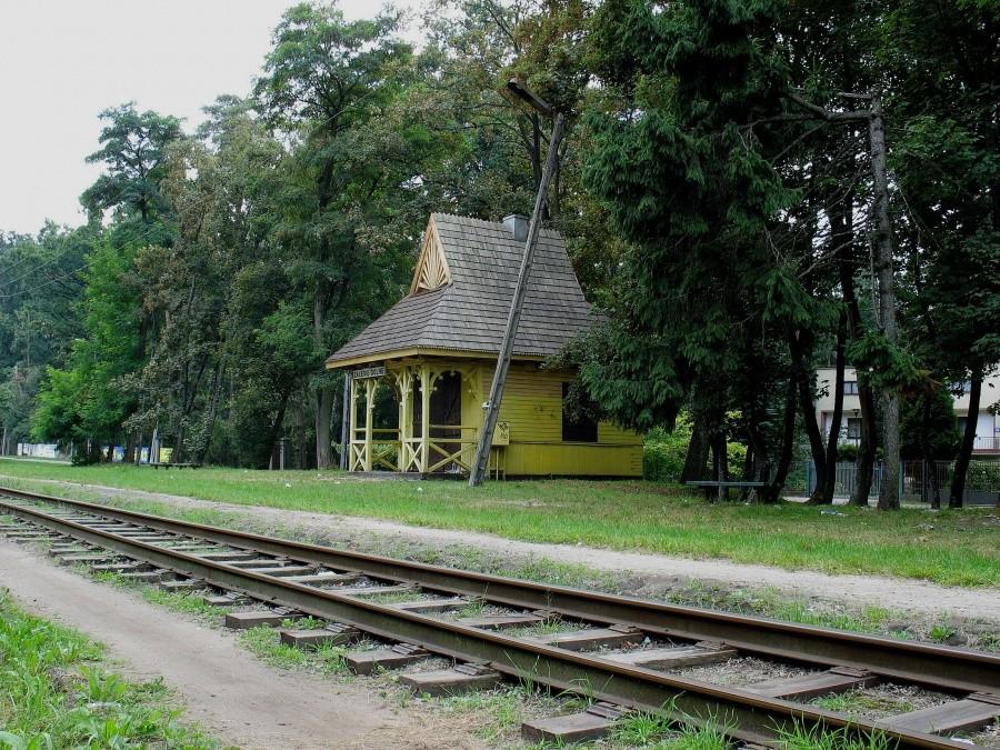 Zalesie Dolne - przystanek wąskotorówki