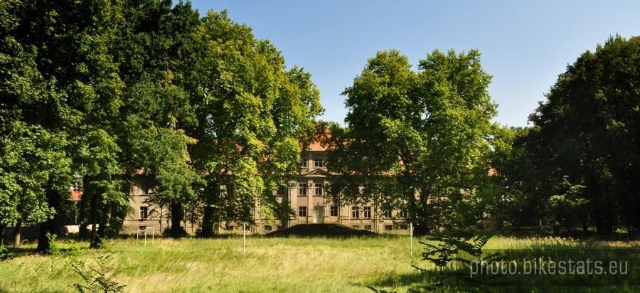 Barokowy pałac w Sławie (1735)
