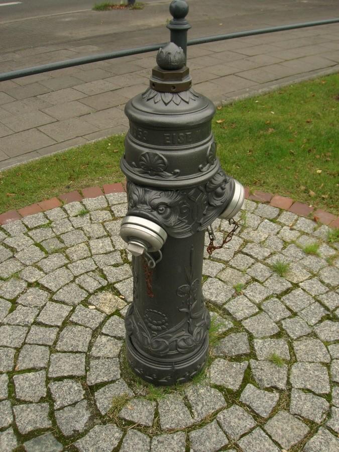 pomysłowy hydrant
