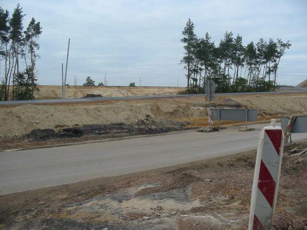 3 poziomy drogi: największy w okolicy Tomaszowa węzeł bezkolizyjny na budowanej S8 "Zawada"