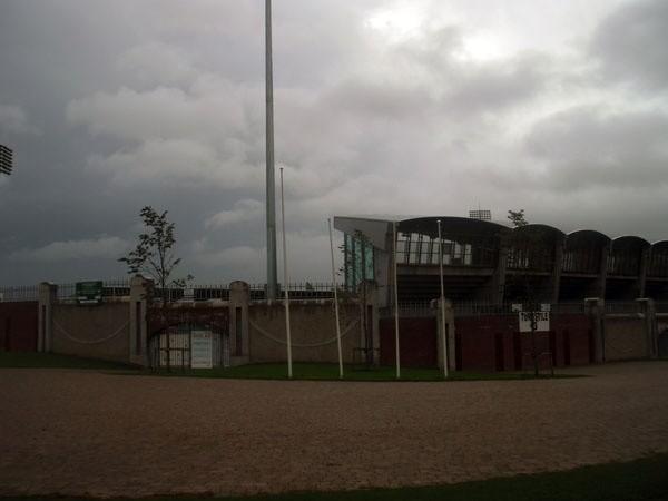 Miejsce zbiórki - skrzyżowanie przy stadionie Shamrock Rovers