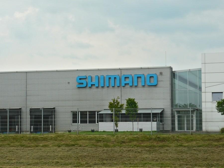 Shimano - magazyny po czeskiej stronie