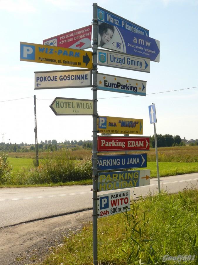 Gdzie się nie obejrzeć - parkingi :)
