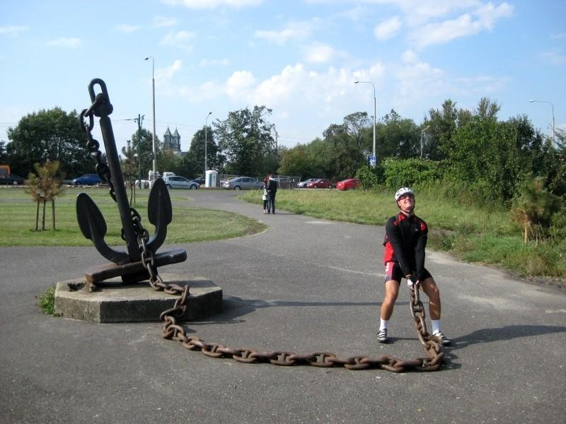 Musiałem jąprzesunć bo stała na środku drogi.