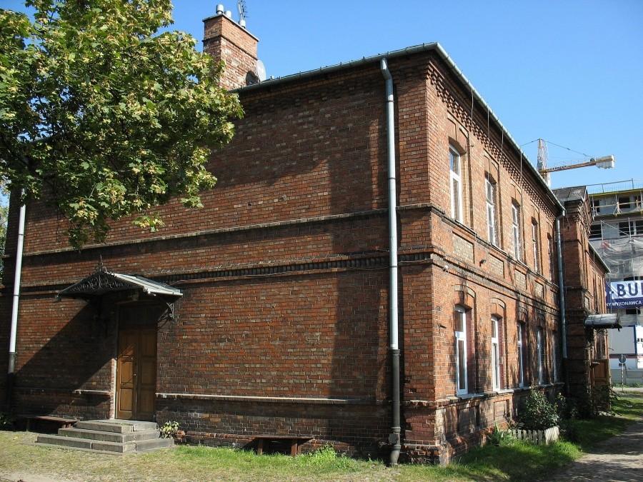 Na Powązkowskiej 44