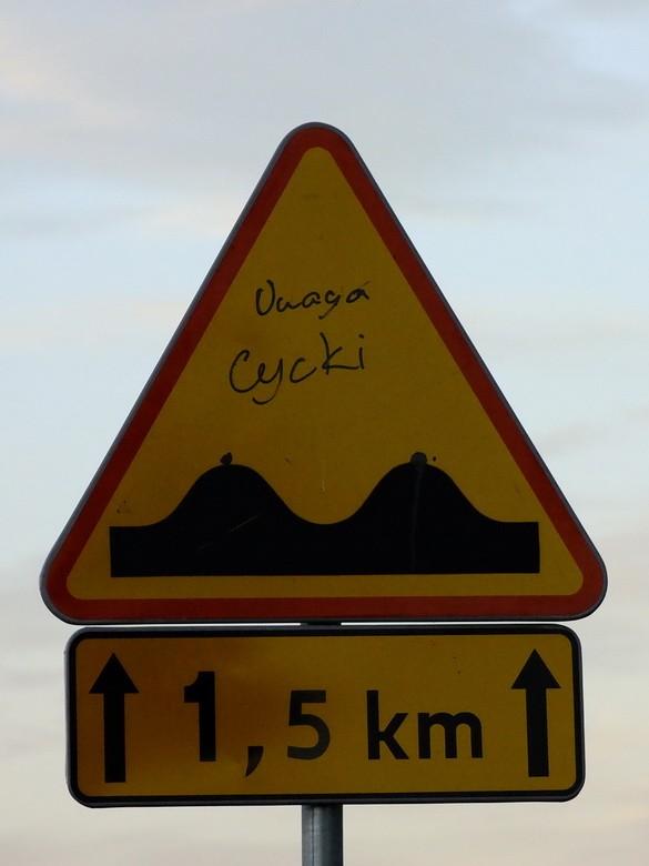 Uwaga cycki:)