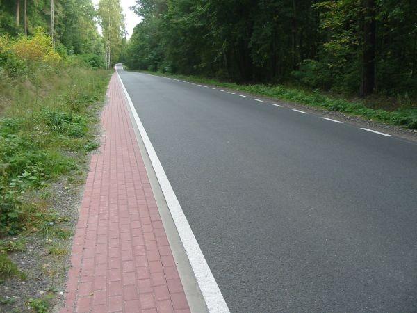 droga rowerowa w kierunku Królowej Woli