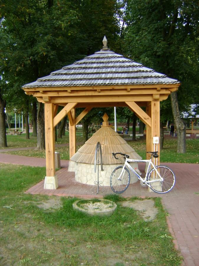 Przy studni w Solcu nad Wisłą