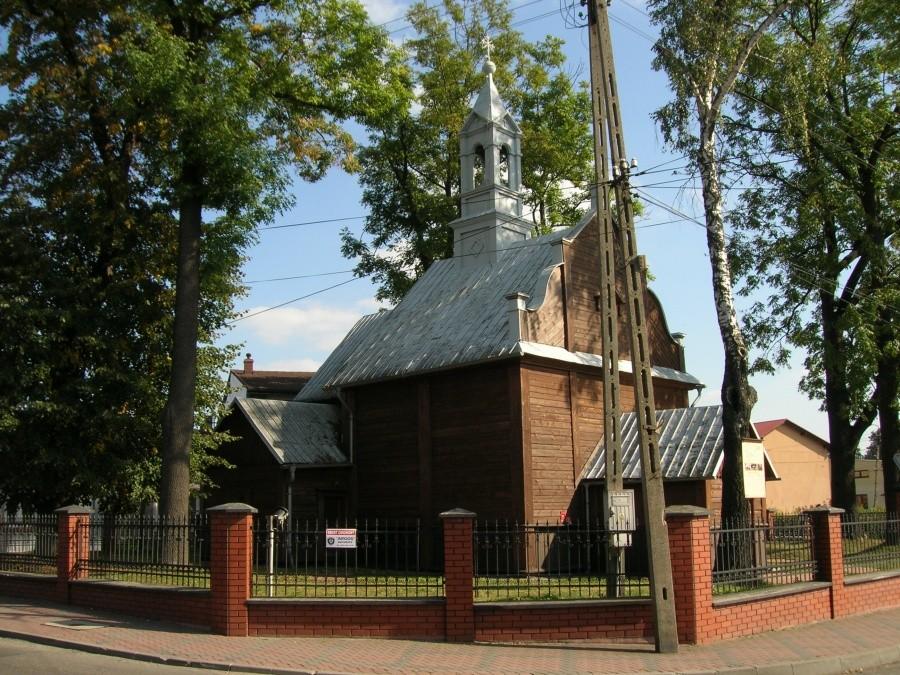 wolbromski drewniany kościółek
