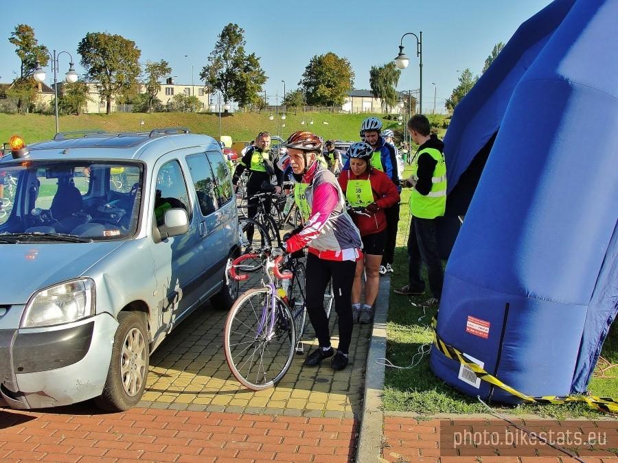 Skanowanie kodów kreskowych przed startem.