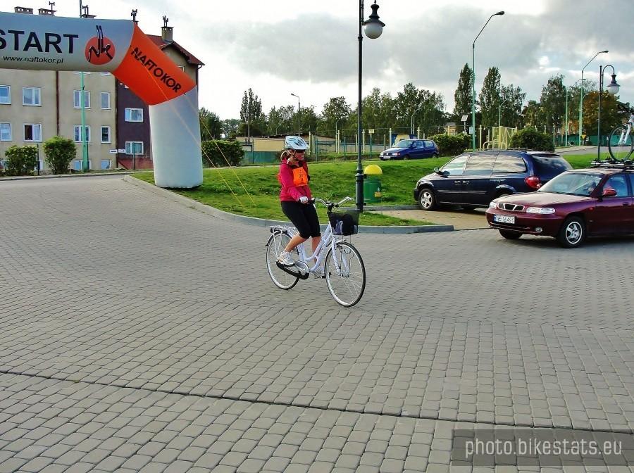 Jedna z uczestniczek maratonu na mecie.