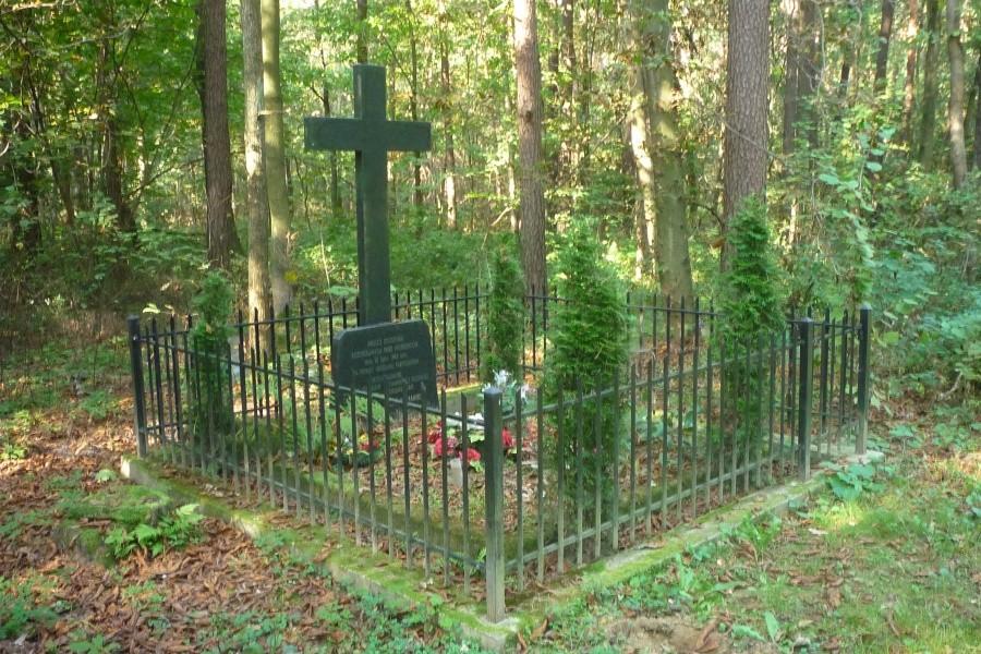 Mogiła z II wojny światowej