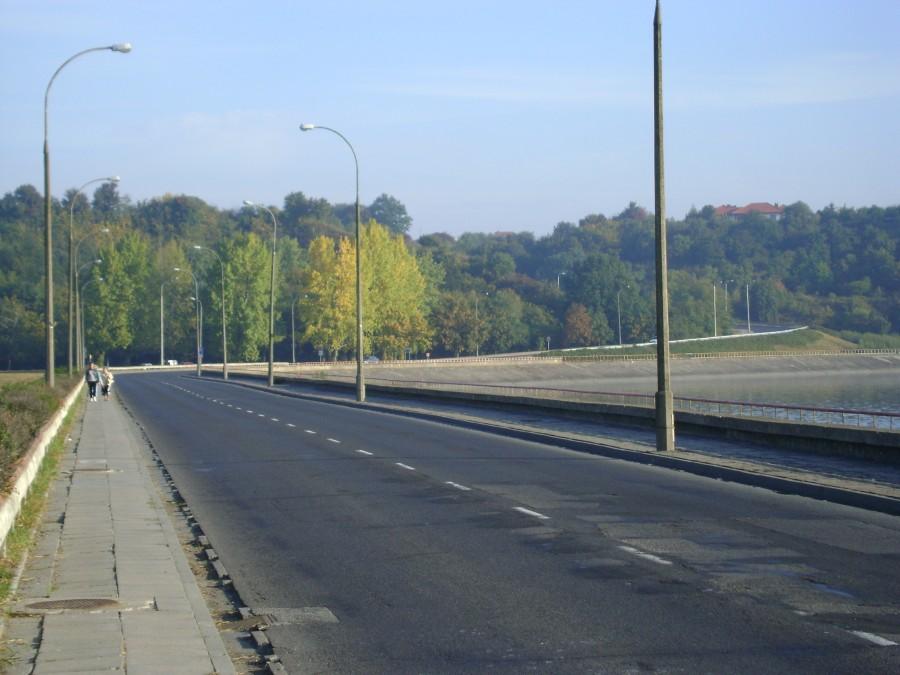 Początek podjazdu pod skarpę wiślaną we Włocławku