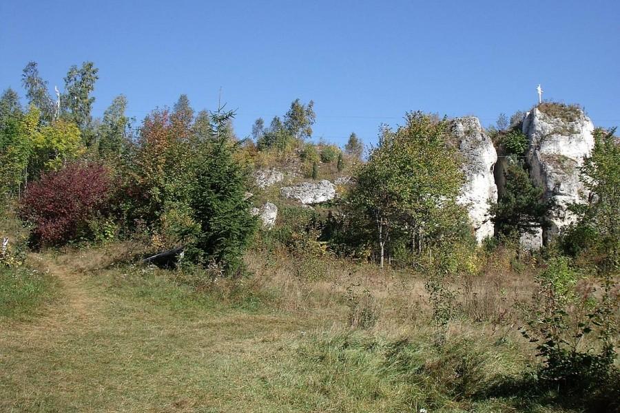 Białe, żółte i czerwone