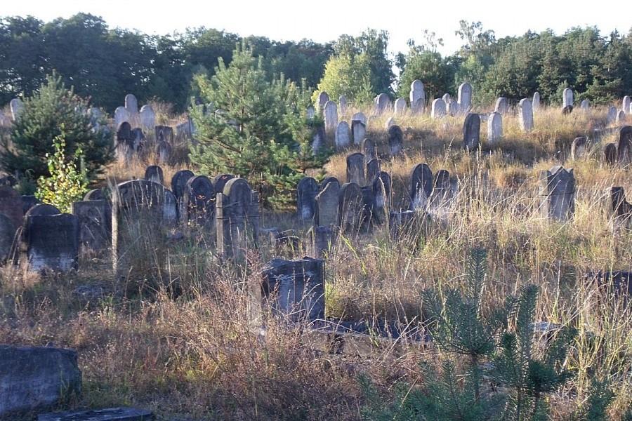 Robi niesamowite wrażenie, dobrze, że się zachował do naszych czasów:)