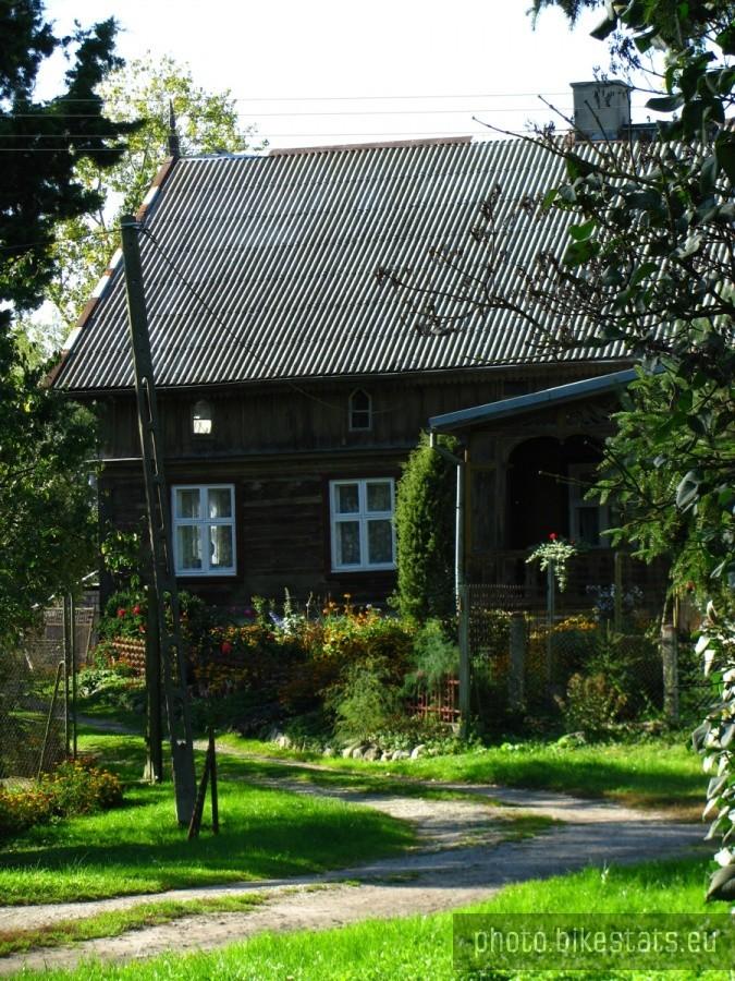 Zabytkowy dom w Brzózkach.