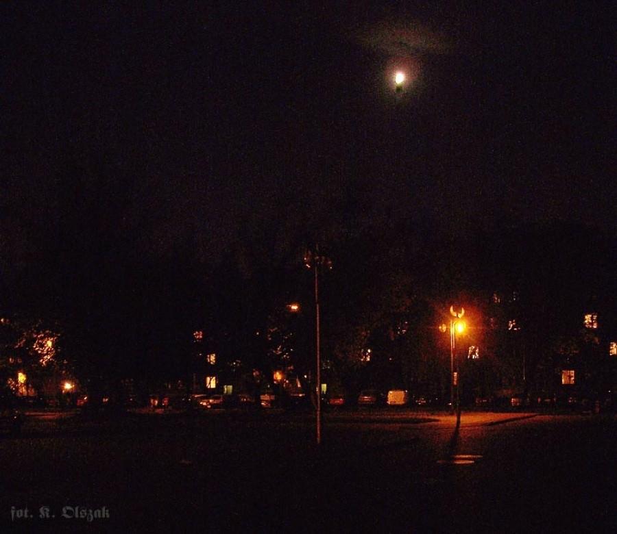Księżyc nad Rakowcem