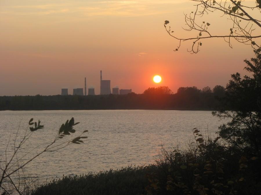 Słońce zachodzi nad Pogorią
