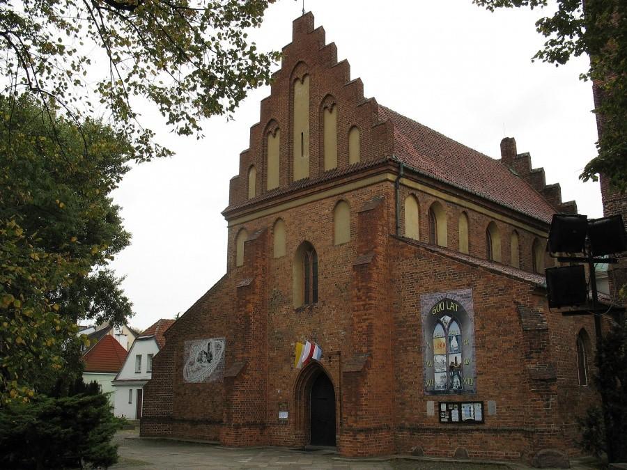 Kościół Nawiedzenia NMP na Nowym Mieście - nawa główna