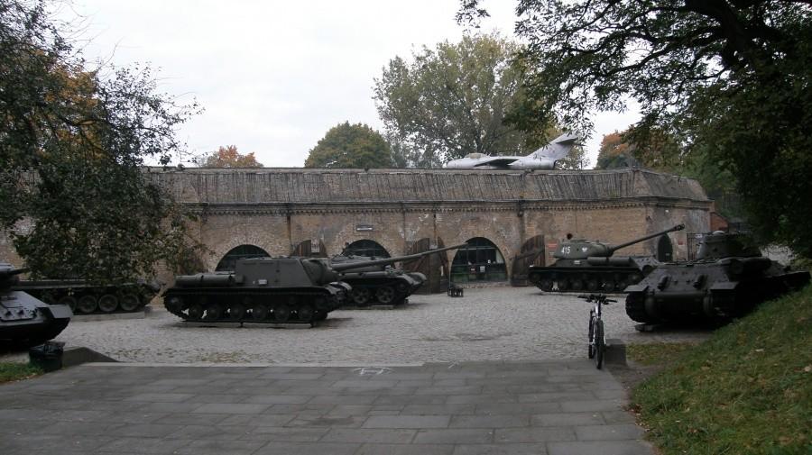 Muzeum Uzbrojenia na poznańskiej Cytadeli. Stąd wspólnie ruszyliśmy