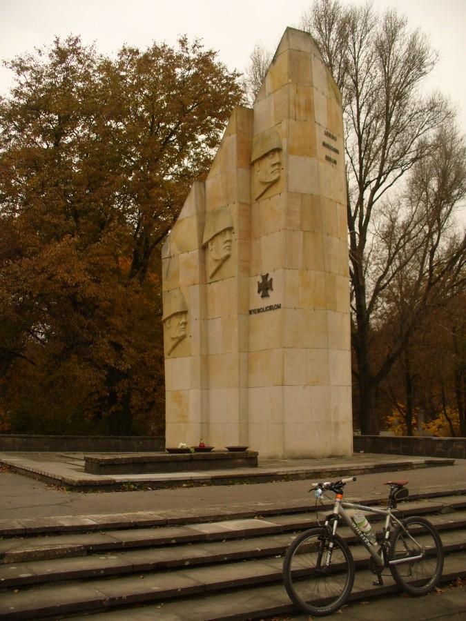 Lenino - Warszawa - Berlin