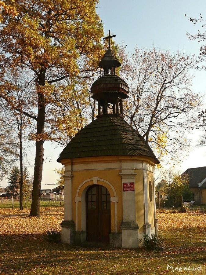 Tworóg, kapliczka przy zamku
