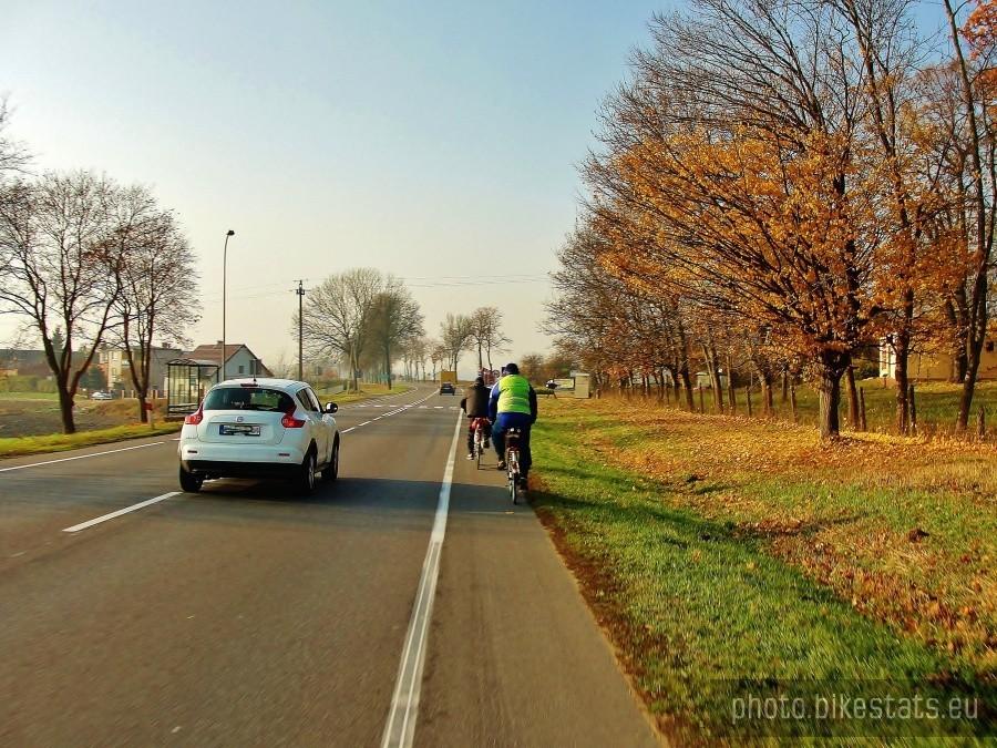 W drodze nad jezioro w Wirtach.