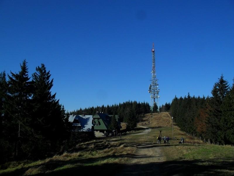 Schronisko i przekaźnik na Przechybie
