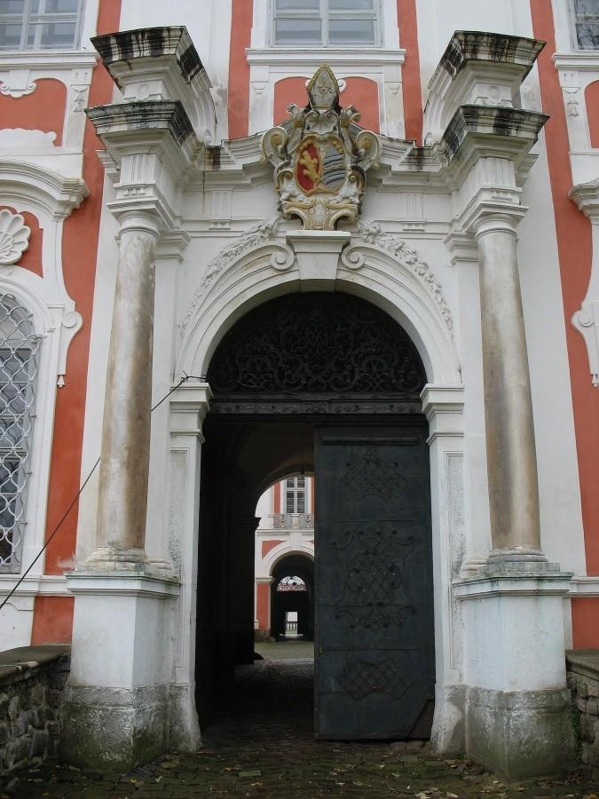 Broumov - brama pierzei północnej