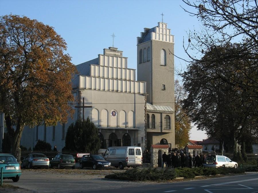 Sobików - kościół