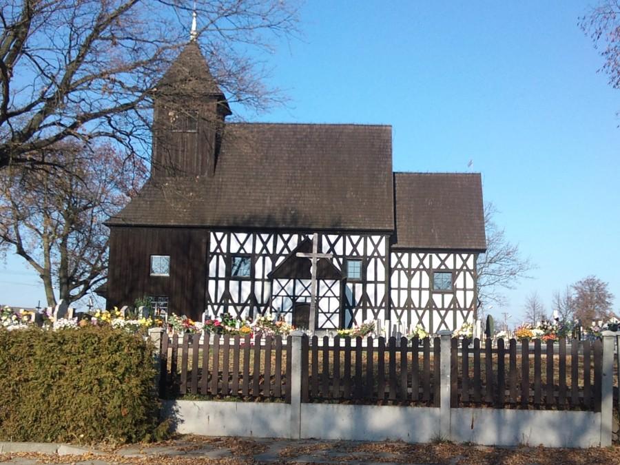szachulcowy kościółek w Dąbczu