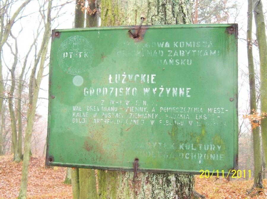 GRODZISKO ŁĘCZE
