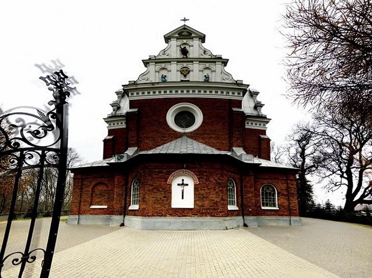Kościół pw. Wszystkich Świętych w Bełdowie