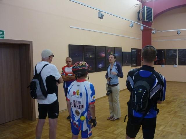 Pilnie słuchaliśmy opowieści Pani Przewodnik