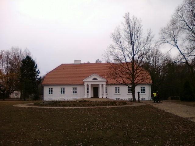 Dwór w Byszewach