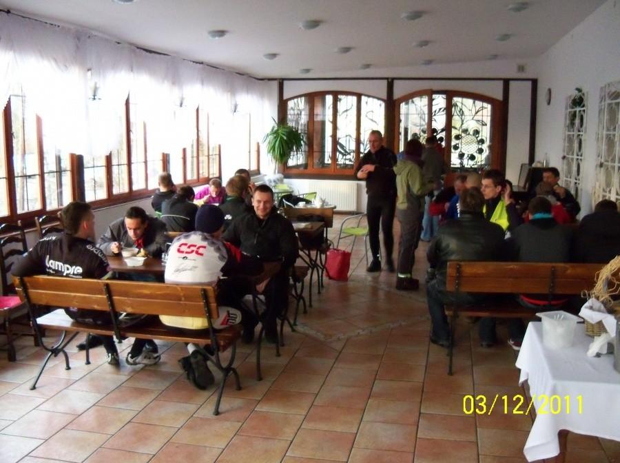 AFTERPARTY W RESTAURACJI MYŚLIWSKIEJ