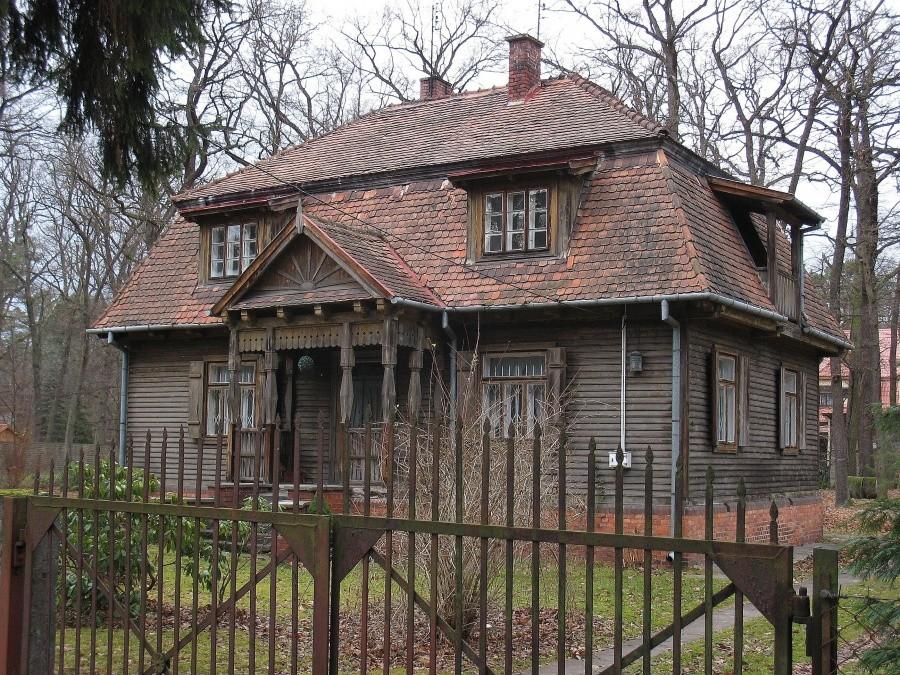 Podkowa Leśna - Willa Bertoniego