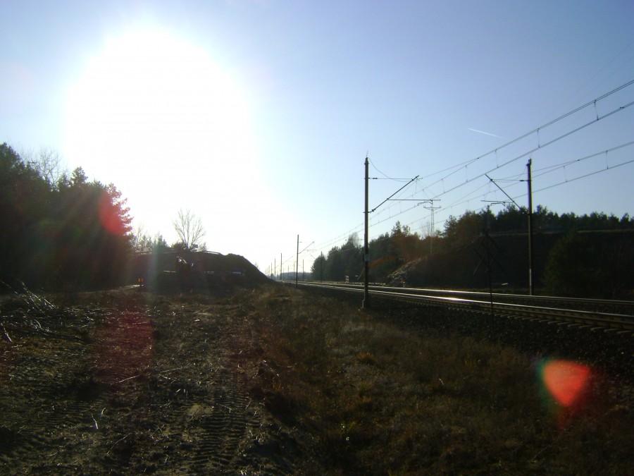 Rozebrany wiadukt drogowy nad CMK w Bukowcu Opoczyńskim