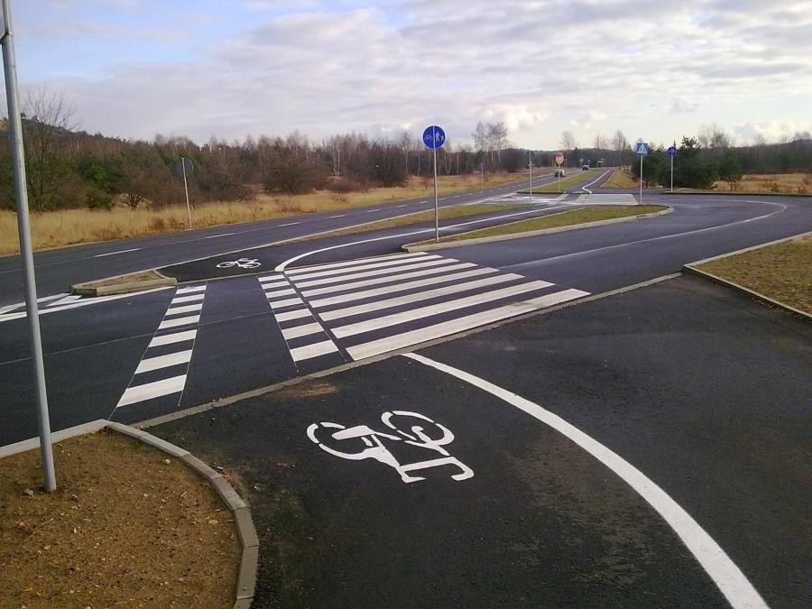 Droga rowerowa na Legionów.