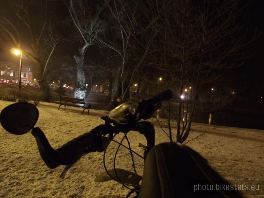 Nocny rower