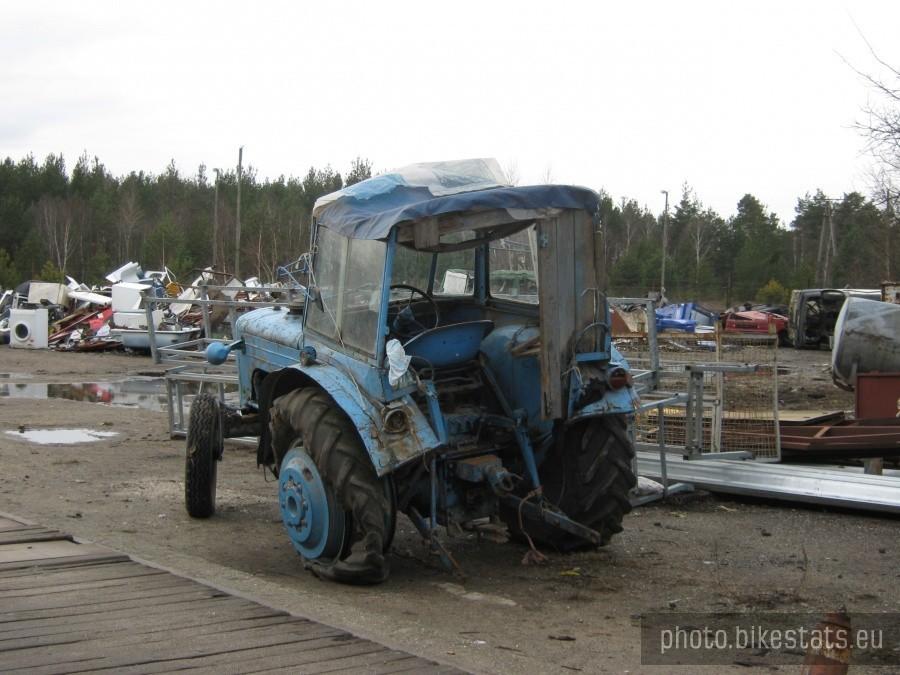 Zaorany traktór