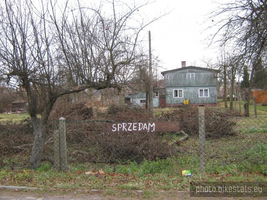 Jeden z 2 drewnianych domów w Żaganiu na sprzedaż