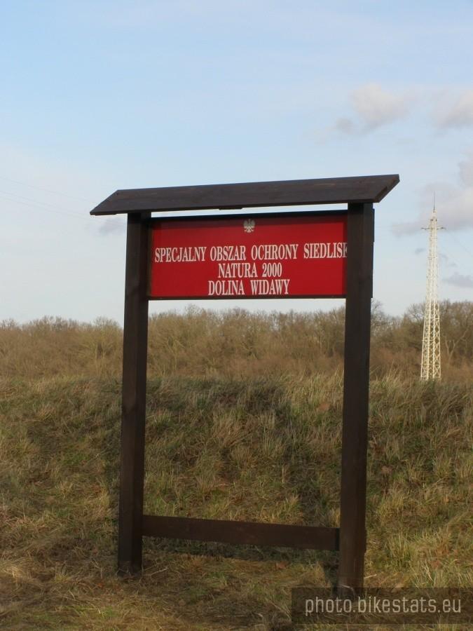 Tablica koło Nowej Karczmy