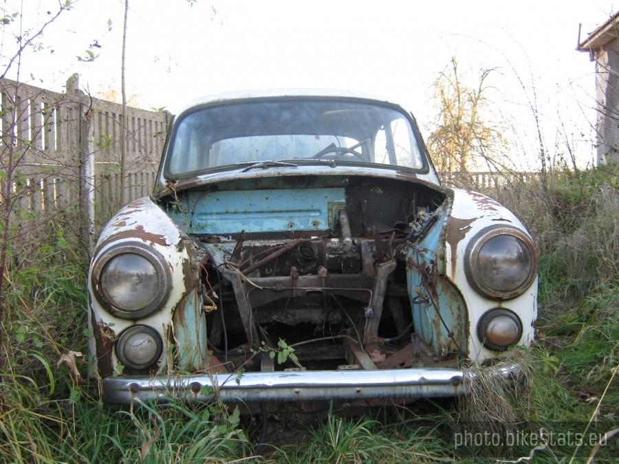 Syrena 103 (lata 1963-1966). Czy te oczy....