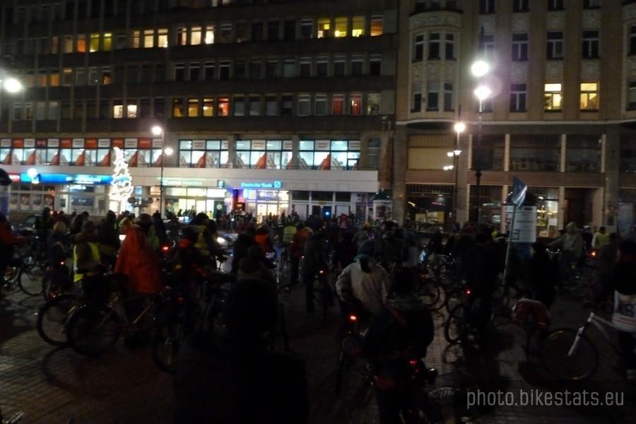 Łódzka Masa Krytyczna - 30 grudnia 2011 #4